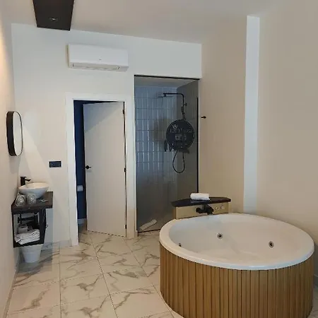 Apartament Reina Victoria La Plaza Alicante