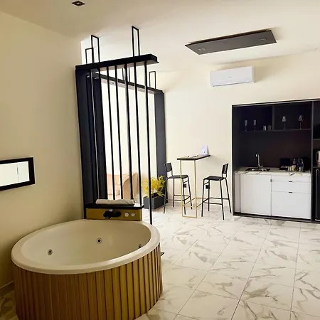 Reina Victoria La Plaza Appartement *