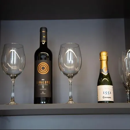 Apartament Reina Victoria La Plaza *