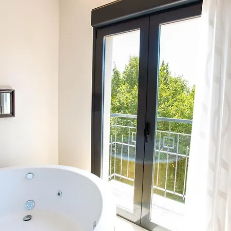 Apartament Reina Victoria La Plaza