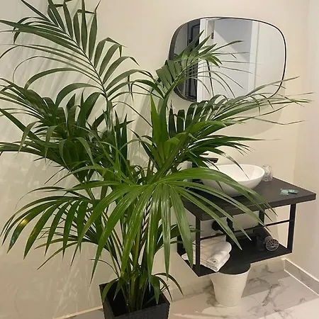 Reina Victoria La Plaza Alicante